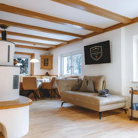 Alpen Haus Maria アパート *